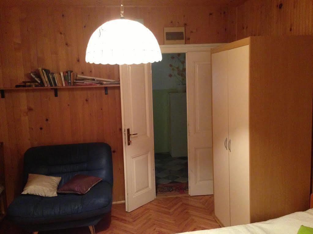 Studio Ella Дубровник Екстериор снимка